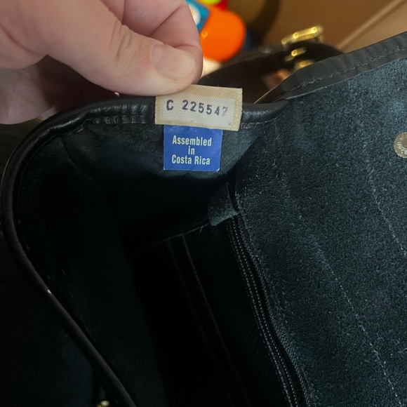 Dooney & Bourke vintage crossbody black all weather leather - Picture 4 of 4